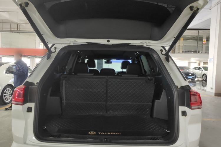 Used Volkswagen Talagon 2021 380TSI Four-Wheel Drive R-Line Touareg Edition