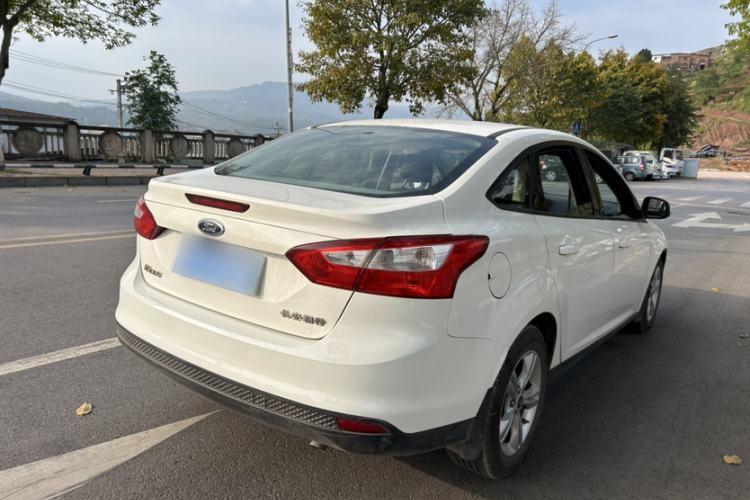 Used Ford Focus 2012 Sedan 1.6L Automatic Comfort Model