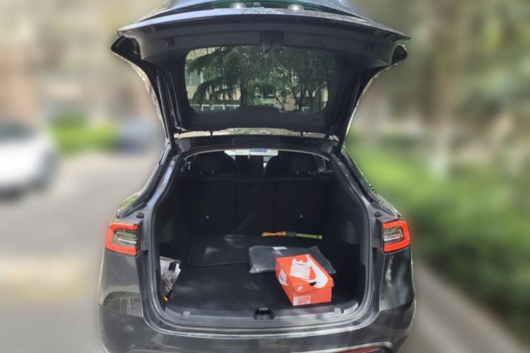 Used Tesla Model Y 2024 Rear-Wheel-Drive Version