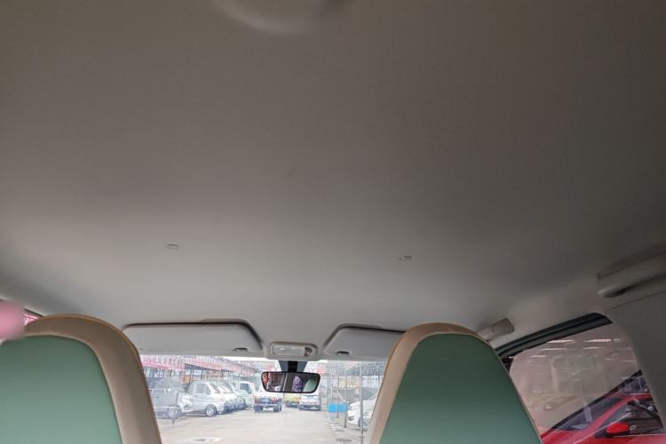 Used Wuling Hongguang MINIEV 2022 Macaron Premium Model – Lithium Iron Phosphate Headliner