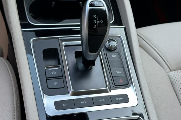 Used BYD Song MAX New Energy 2019 DM 1.5T Smart Connect Zhiyao Model 6-Seater China V Emission Standard
