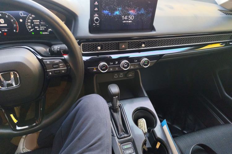 Used Honda Civic 2023 240TURBO CVT Dynamic Edition
