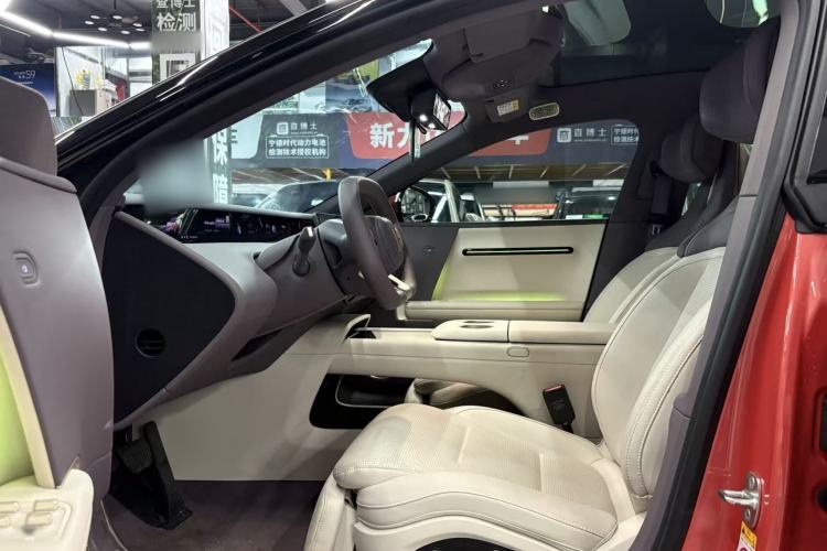 Used Avatr 06 2025 Pro Range-Extended Edition