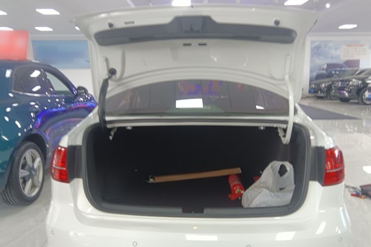 Used Volkswagen Sagitar 2018 1.6L Manual Comfort Model