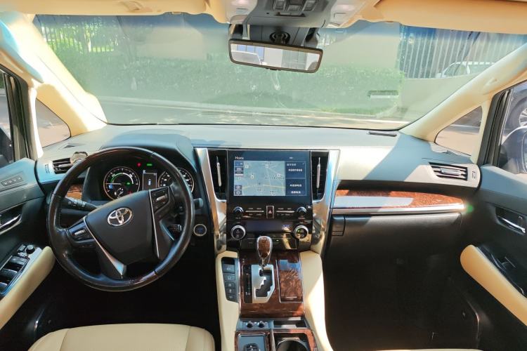 Used Toyota Alphard 2021 Dual-Engine 2.5L Luxury Edition