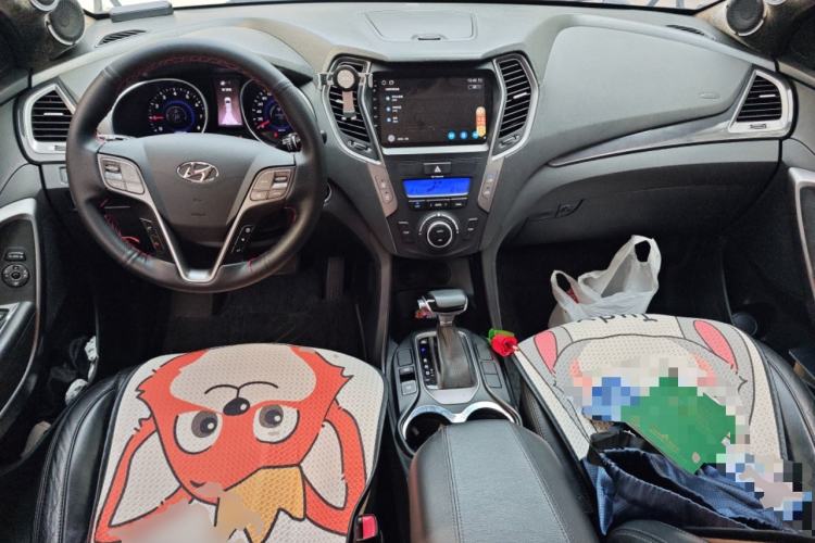 Used Hyundai Santa Fe 2013 2.4L Automatic Two-Wheel Drive Smart Version