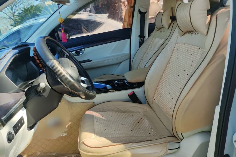 Used Wuling Asta 2022 2.0L DHT Electric-Speed Version