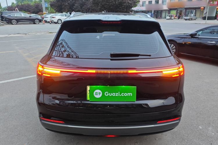 Used Geely Galaxy Xingjian 7 EM-i 2025 120km Flagship Edition
