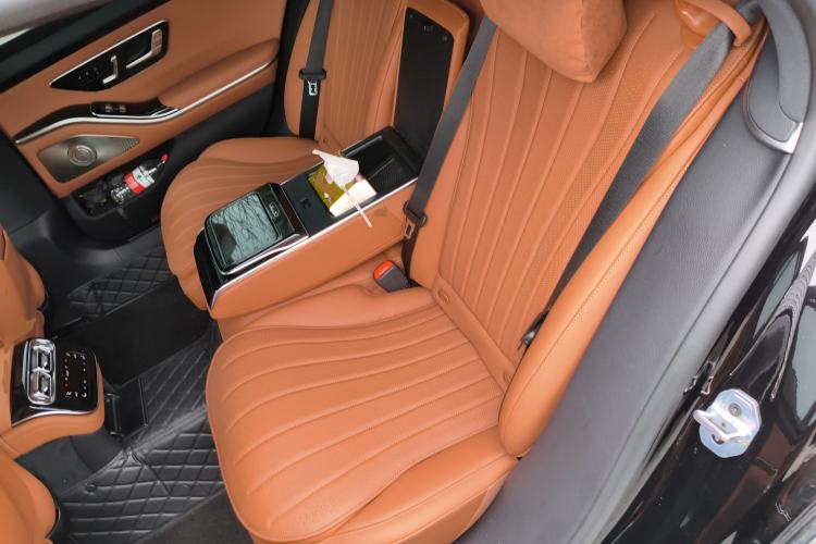 Used Mercedes-Benz S-Class 2023 Updated S 400 L Luxury Edition Left Rear Seat