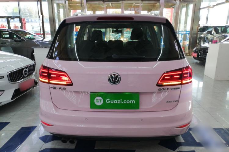 Used Volkswagen Golf Sportsvan 2018 230TSI Automatic Trend Edition
