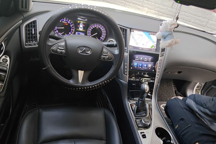 Used Infiniti Q50L 2016 2.0T Ambition Edition