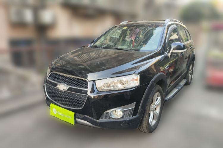 Used Chevrolet Captiva 2012 2.4L 4x4 Flagship Edition 7 Seats