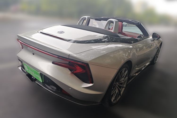 Used MG Cyberster 2024 520 km Legendary All-Wheel-Drive Version
