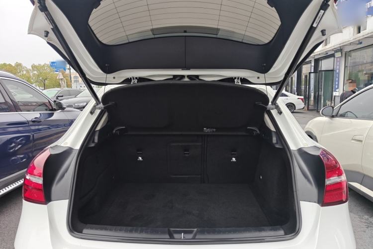 Used Mercedes-Benz GLA 2018 GLA 200 Sport Edition Trunk