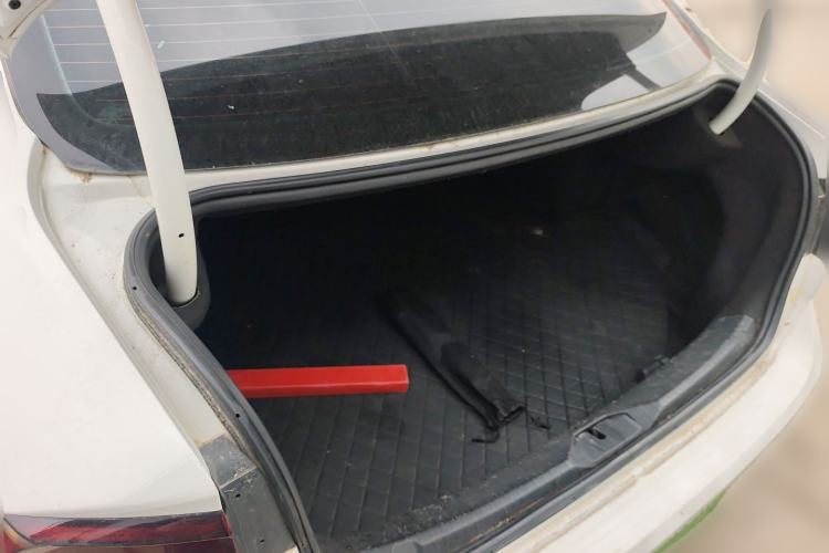 Used Volkswagen Lamando 2015 230TSI DSG Fashion Edition Trunk