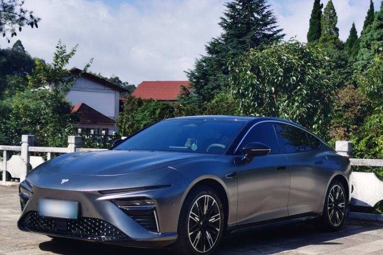 Used NETA S 2022 Extended-Range Version 1160 km Range Rear-Wheel Drive Mid-Grade