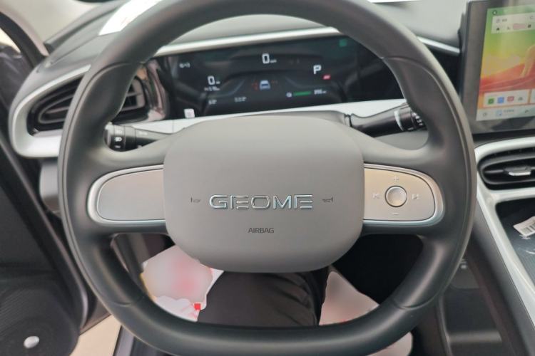 Used Geely Galaxy Geome 2026 Model 410km Carefree Edition Steering Wheel