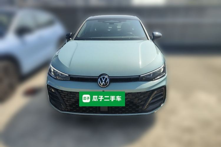 Used Volkswagen Passat 2025 Pro 380TSI Starry Dragon Luxury Edition Front