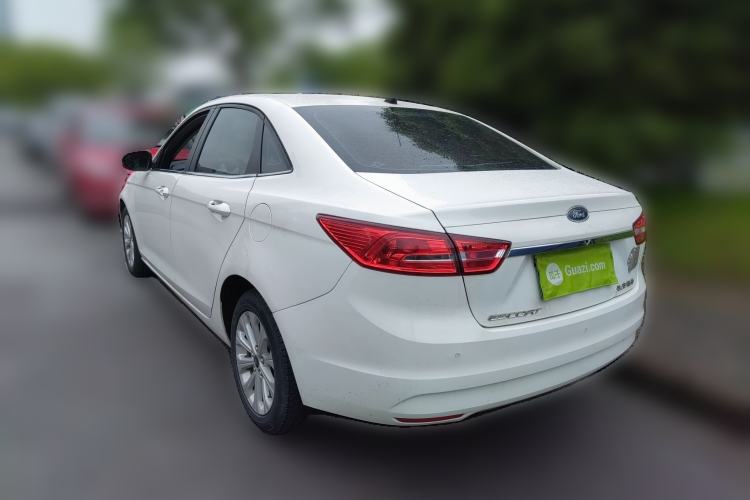 Used Ford Escort 2015 1.5L Automatic Fashion Model Rear Left 45 Deg