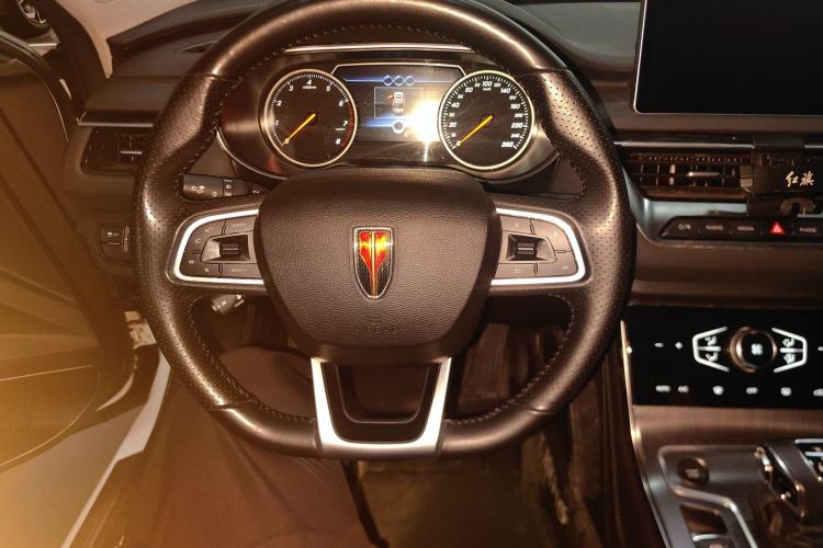 Used Hongqi H5 2022 Classic Model Facelift 1.5T DCT Qiyun Edition Interior 3