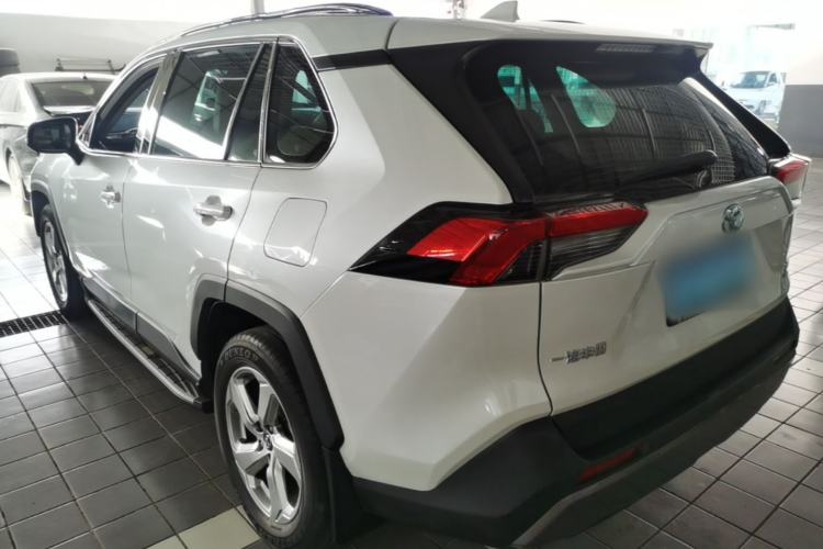 Used Toyota RAV4 2021 2.0L CVT 4x4 Trend Edition
