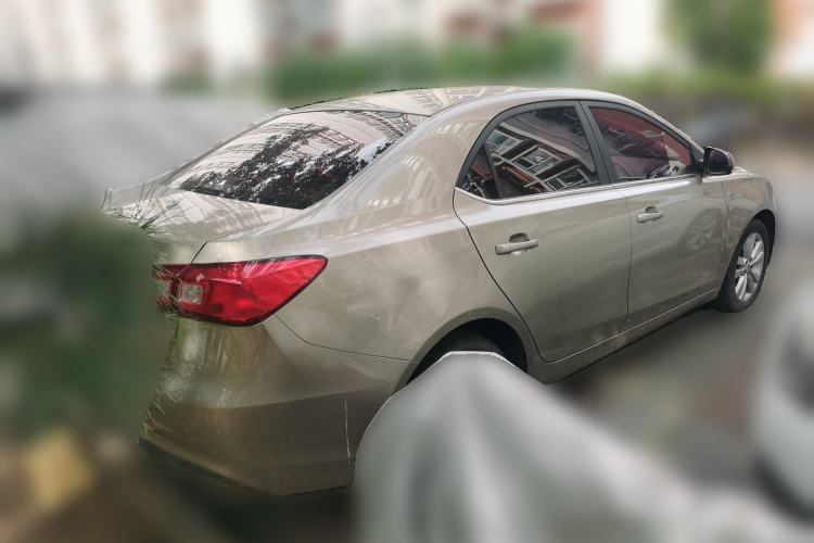 Used Roewe 360 2015 1.5L Automatic Luxury Edition Rear Right 45 Deg