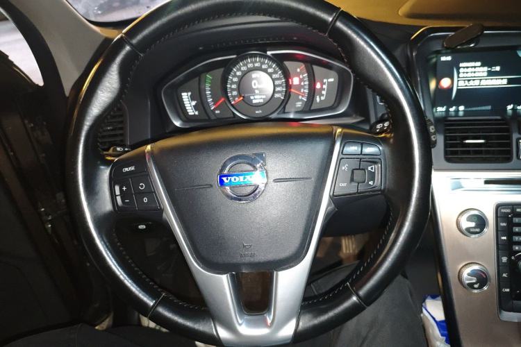 Used Volvo XC60 2015 T5 Smart Upgrade Model