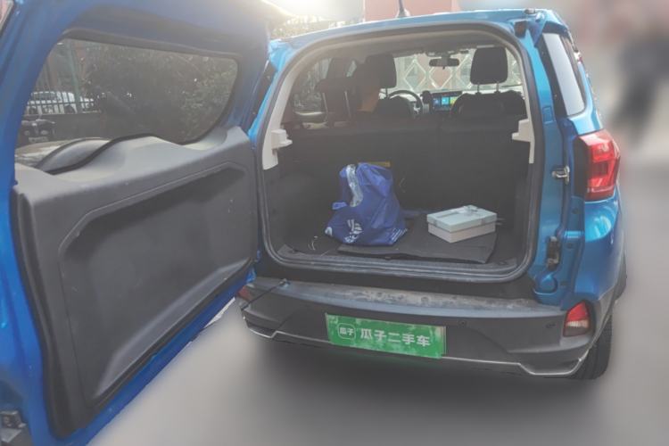 Used BYD Yuan New Energy 2019 EV535 Smart Connect Trendsetting Model
