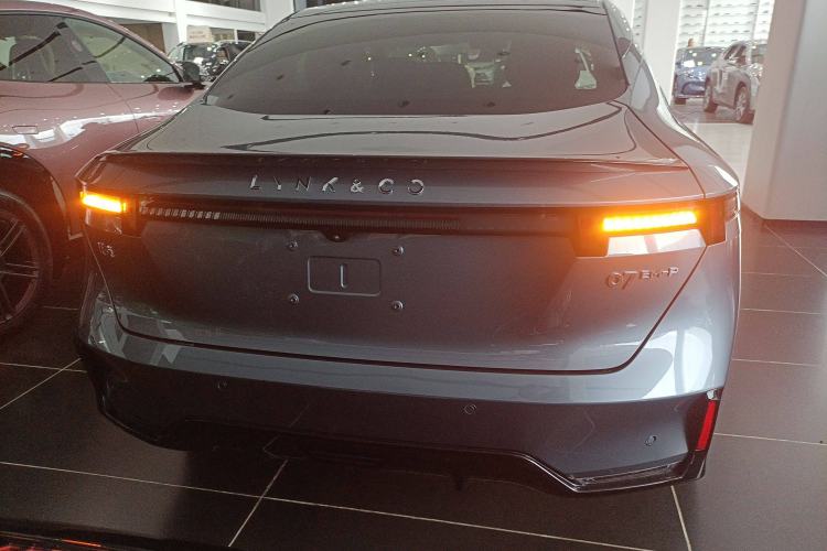 Used Lynk & Co 07 2024 EM-P 126 Long-Range Ultra
