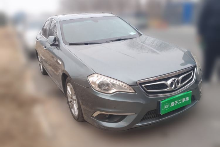 Used BAIC Senova D70 2013 2.0T Elite Edition Front Right 45 Deg