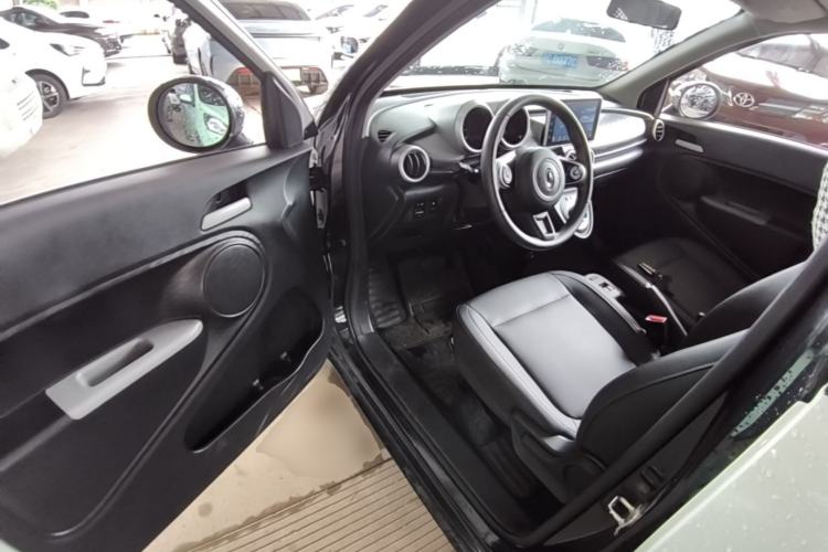 Used ORA Black Cat 2021 351 km Standard Version
