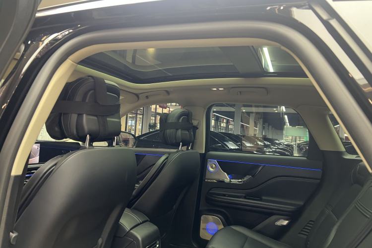 Used Lincoln Corsair 2024 1.5T Two-Wheel Drive Deluxe Hybrid Version Interior 13