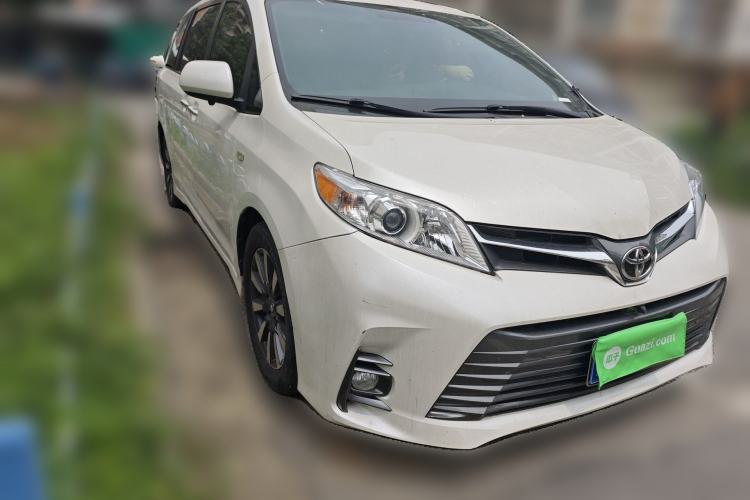 Used Toyota SIENNA 2018 3.5L 2WD Limited 7-Seater Canadian Version