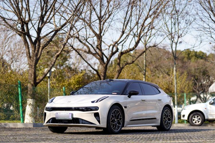 Used Zeekr 001 2025 WE Edition 95 kWh All-Wheel Drive
