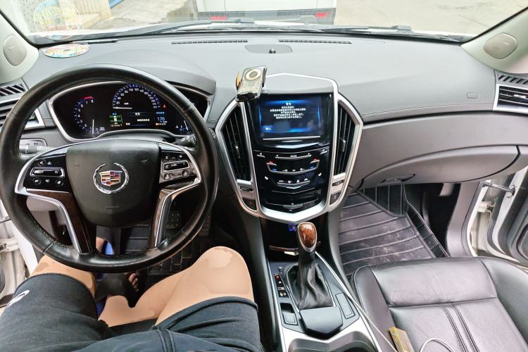 Used Cadillac SRX 2015 3.0L Comfort Version