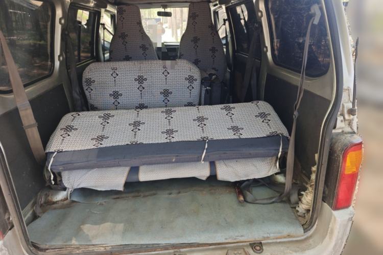 Used Wuling Zhiguang 2010 1.0L Liye Edition Trunk