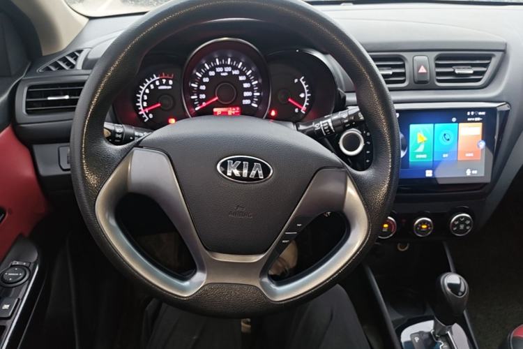 Used Kia K2 2015 Hatchback 1.4L AT GLS Cool Edition
