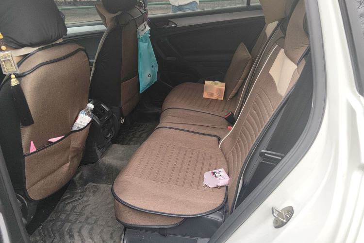 Used Volkswagen Tiguan L 2020 330TSI Automatic Two-Wheel Drive Luxury Edition China VI Standard