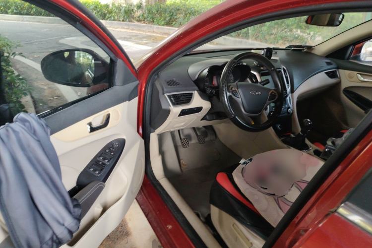 Used Chery Arrizo 7 2013 1.6L Manual Zhi Ling Edition Driver Seat