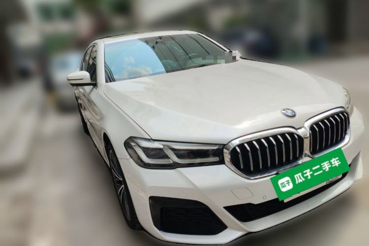 Used BMW 5 Series 2022 Second Facelift 530Li Leading Edition M Sport Package Front Right 45 Deg
