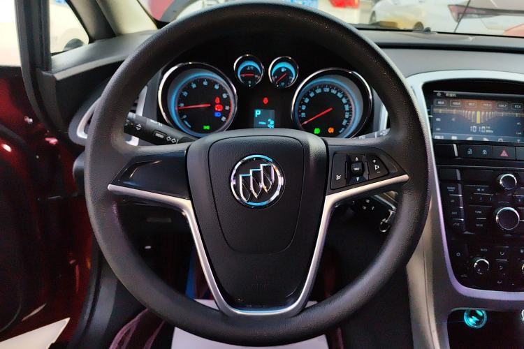 Used Buick GT 2014 XT 1.6L Automatic Fashion Edition
