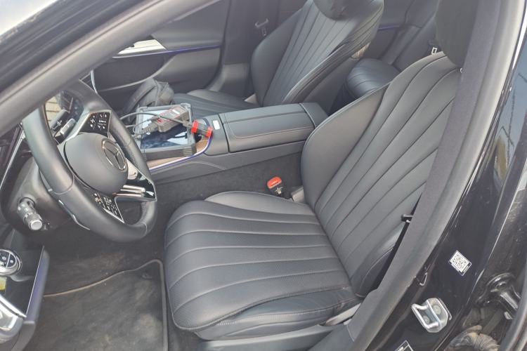 Used Mercedes-Benz E-Class New Energy 2024 E 350 e L Plug-in Hybrid Sedan Left Front Seat