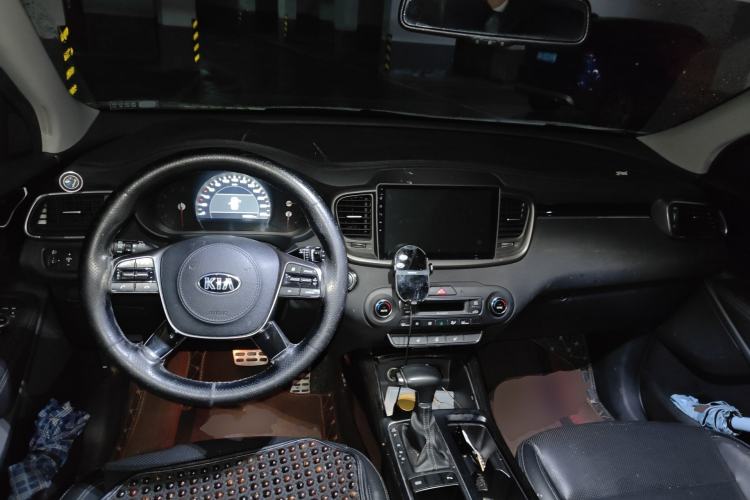 Used Kia Sorento 2018 Sorento L 2.0T Diesel 2WD Luxury Edition 7 Seats Center Console