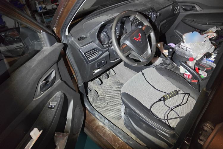 Used Wuling Hongguang 2021 1.5L S Base Version LAR Driver Seat