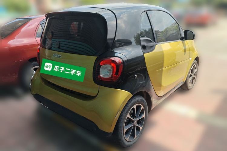 Used smart fortwo 2015 1.0L 52 kW Hardtop Passion Edition
