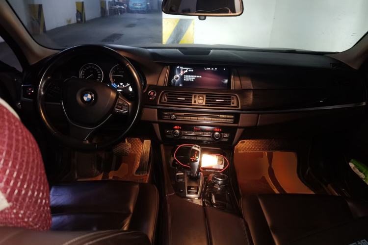 Used BMW 5 Series 2014 525Li Luxury Design Package
