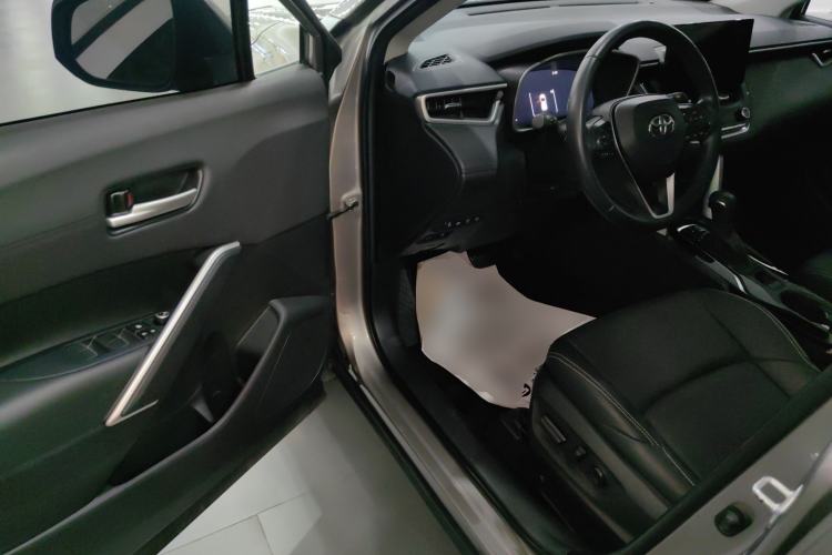 Used Toyota FRONTLANDER 2023 2.0L Smart Electric Hybrid Dual-Engine Deluxe Version