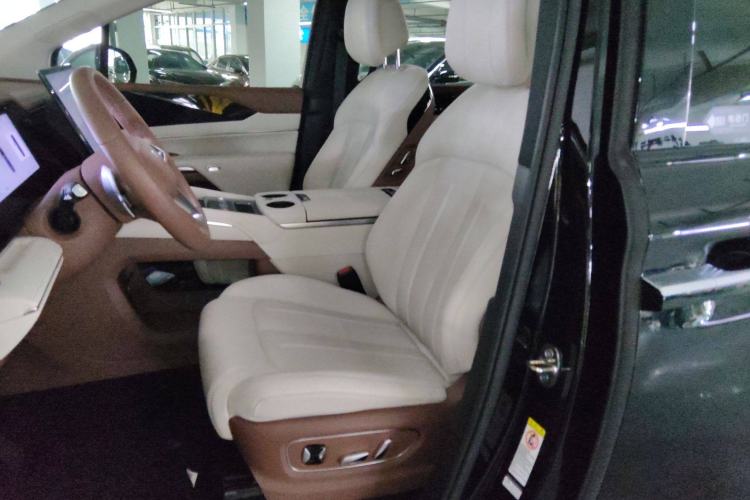 Used BYD Xia 2025 DM-i 1.5T 180km Beyond Edition
