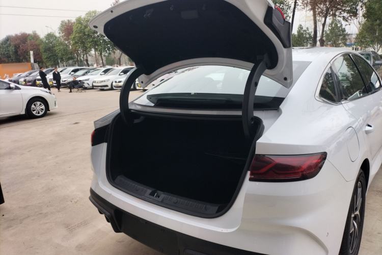 Used BYD Qin L 2025 DM-i Smart Drive 120KM Superior Model Trunk