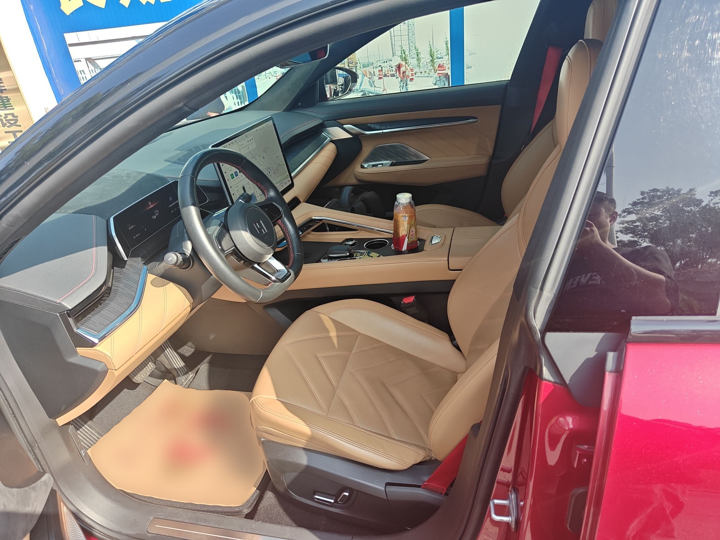 المقاعد الأمامية داخل السيارة